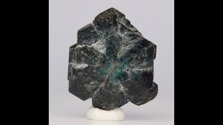 Big Alexandrite Crystal 110ct from Zimbabwe