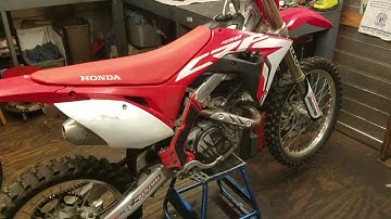 1:11 CRF450R Top End Rebuild (Part 1) New Piston, Timing Chain & Valves 2017-2025 Honda rebuild