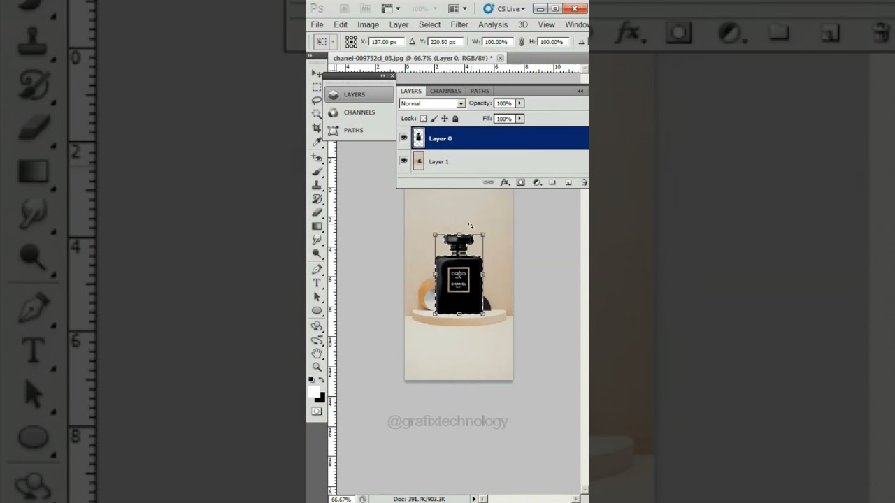 30 second Photoshop: Replace Background & create Shadows #shorts