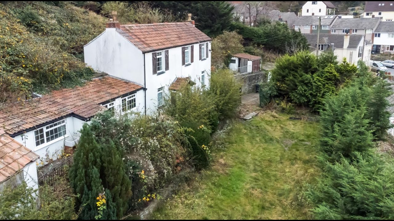 102 Fir Tree Lane, St. Bristol BS5 8BJ YouTube