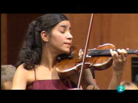 Ana Maria Valderrama plays with Zubin Mehta Mozart violin concerto N.3 (Cadenza 1 Mov)