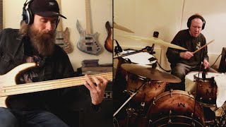 Heavy Fretless Rock Bass with Jack Irons on Drums