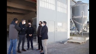 Πρωθυπουργός Πτηνοτροφική Μονάδα Μέγαρα