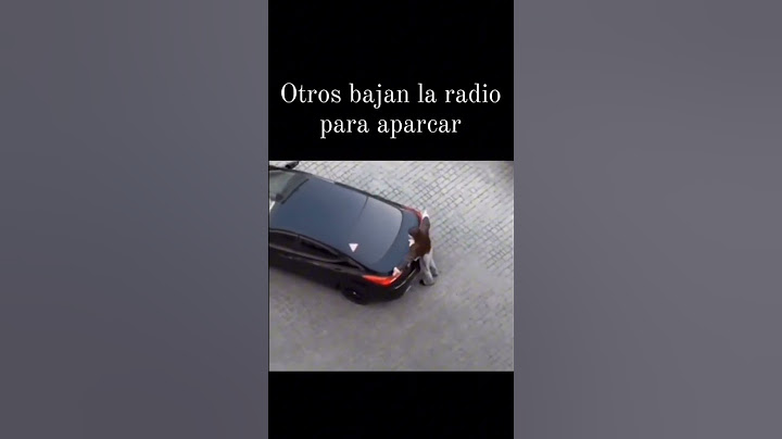 Cada uno tiene su técnica #fia #rfeda #facyl #drift #aparcamiento #broma #risas #gasolina #motor