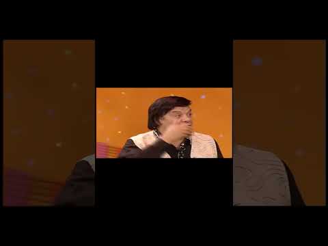 بقولك ايه انا مستحملك عشان خاطر ابوكي بس