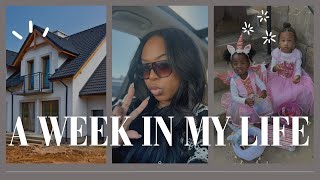 Weekly Vlog| My Real Estate Agent Mom Life | New Construction Tours & Halloween Week