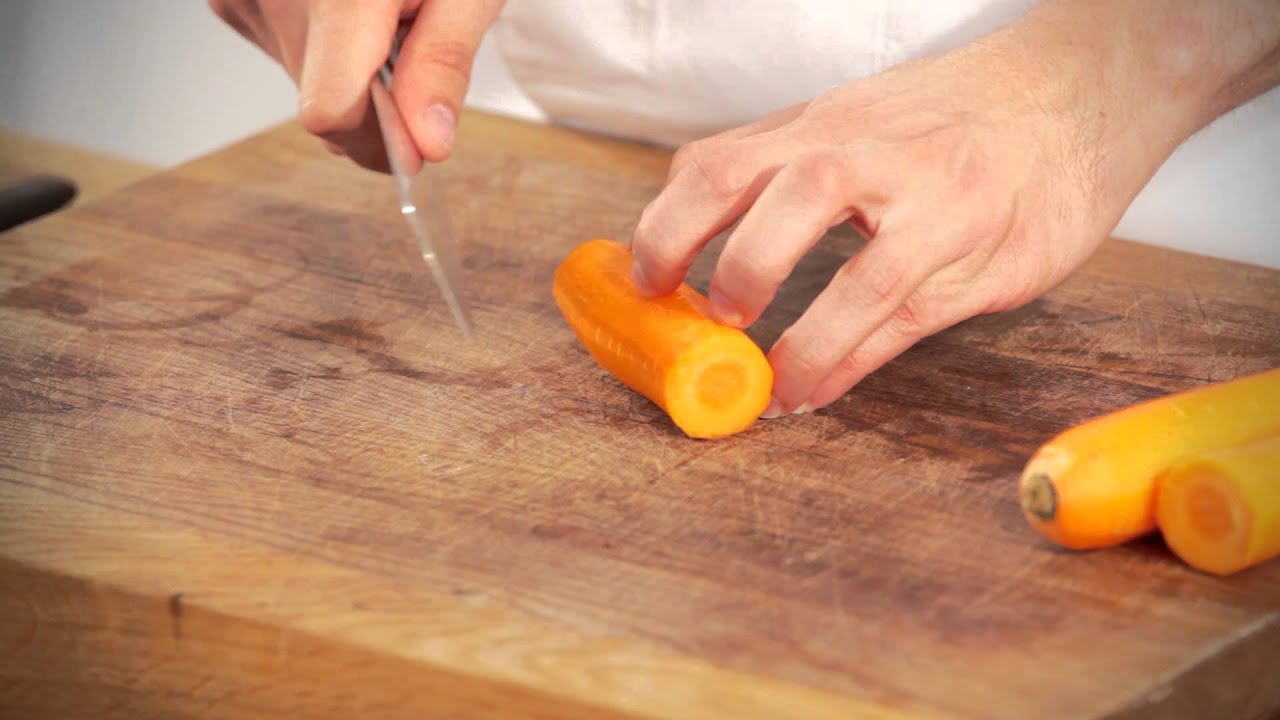 Groß Regiment Darstellerin würfel schneiden Korb Bisherige Einschreiben