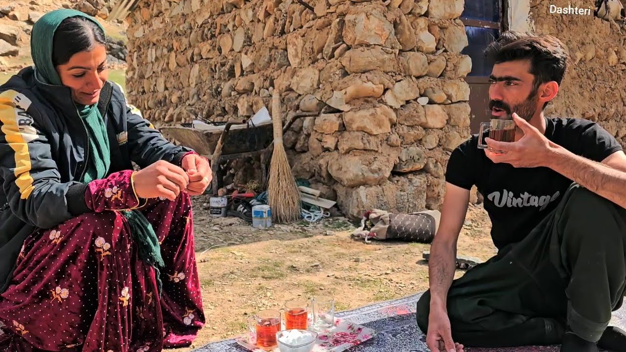 Leila and Shahin are baking bread together happily, at a local bakery.