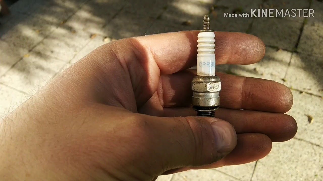 HONDA VISION 110 (2012-2016) - ÚDRŽBA PO 30000km - YouTube