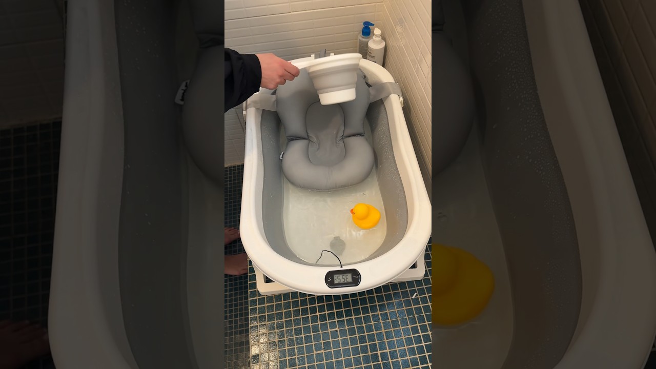 Полезные находки для новорожденного малыша - складная ванночка для купания с ВБ