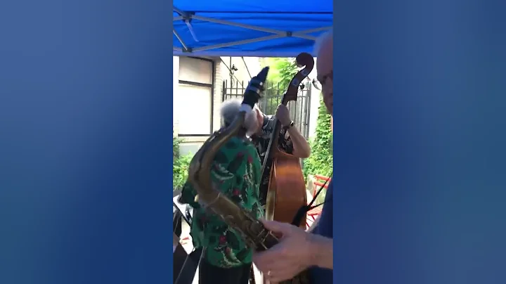 John Philpott tenor sax, Janice Russell and Mike W...