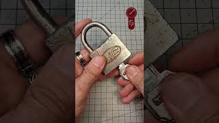 S119 CANDADO "LIC" CON LOGO AÑOS 70 #candado #lockpicking #antiguedades #antiques #padlock
