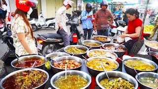 Popular street food, plenty of street food, Cambodian street food tour