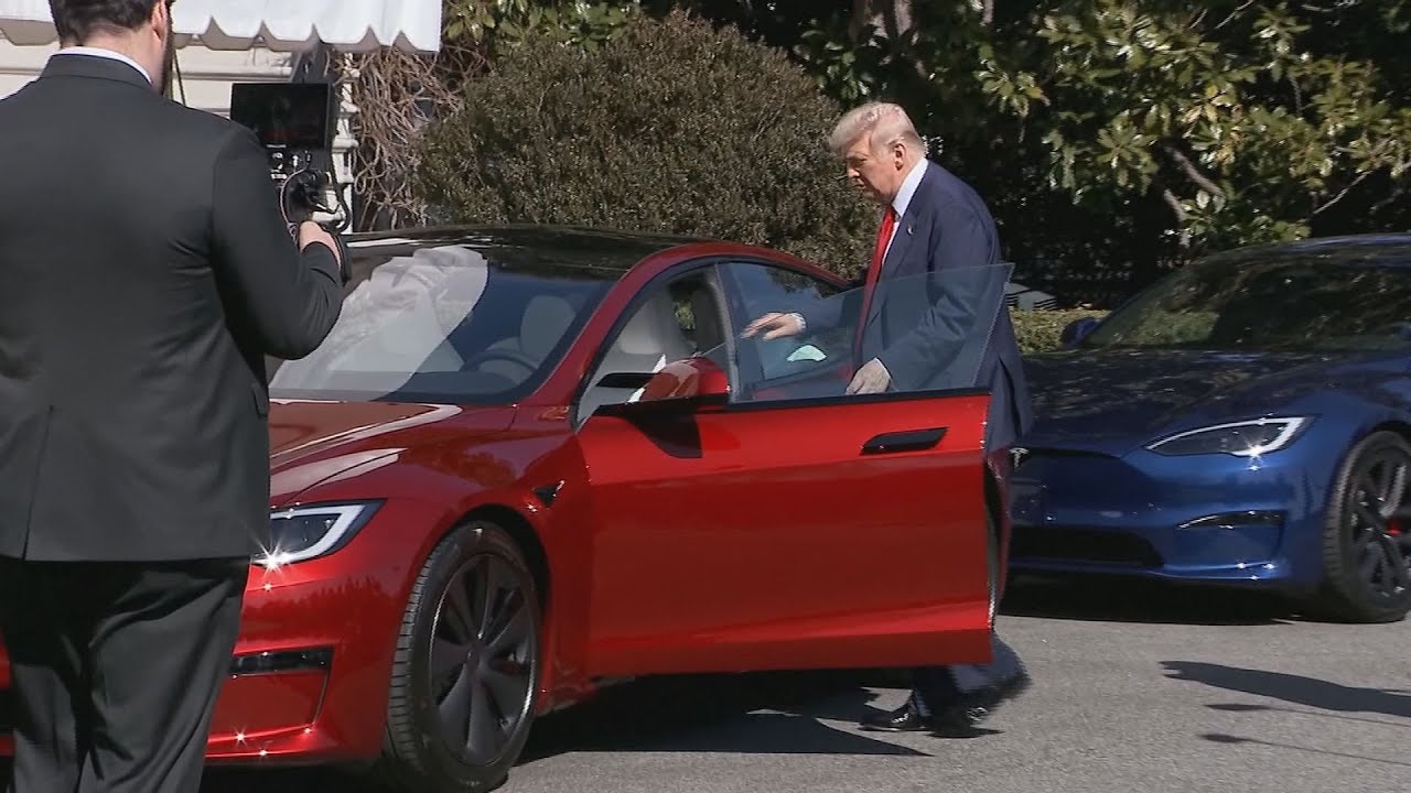 Trump buys new Tesla on White House driveway to show support for Elon ...