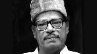 Video thumbnail of "Amay Akash Bollo (1979) - Manna Dey"