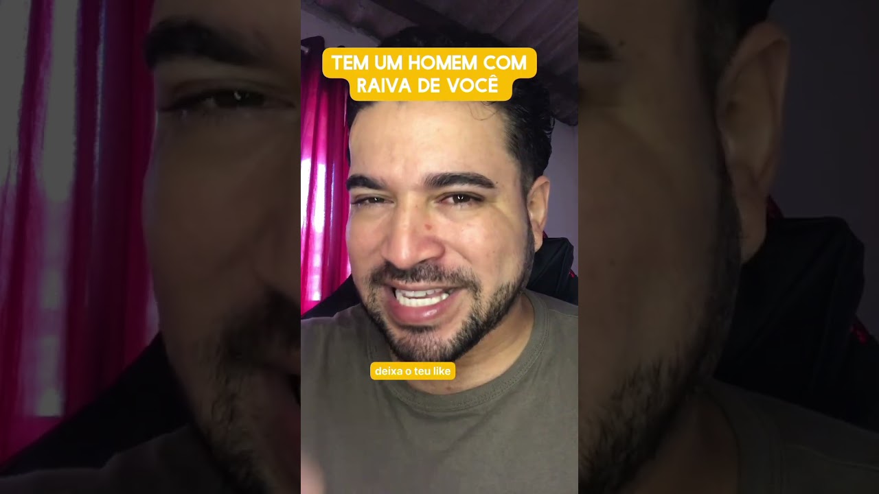 Tem um homem com raiva de você 