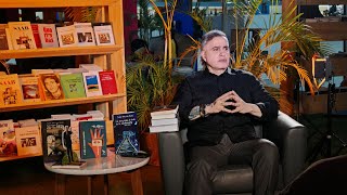 Vida literaria Tarek William Saab