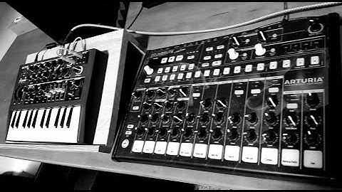 DAWLESS  JAM || Arturia Microbrute, Arturia Drumbrute