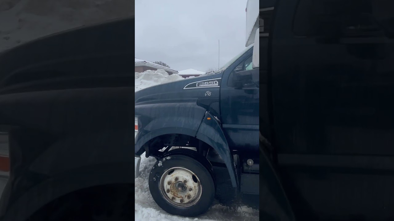 Moving and junk removal in Kingston Ontario (647)451-6752 