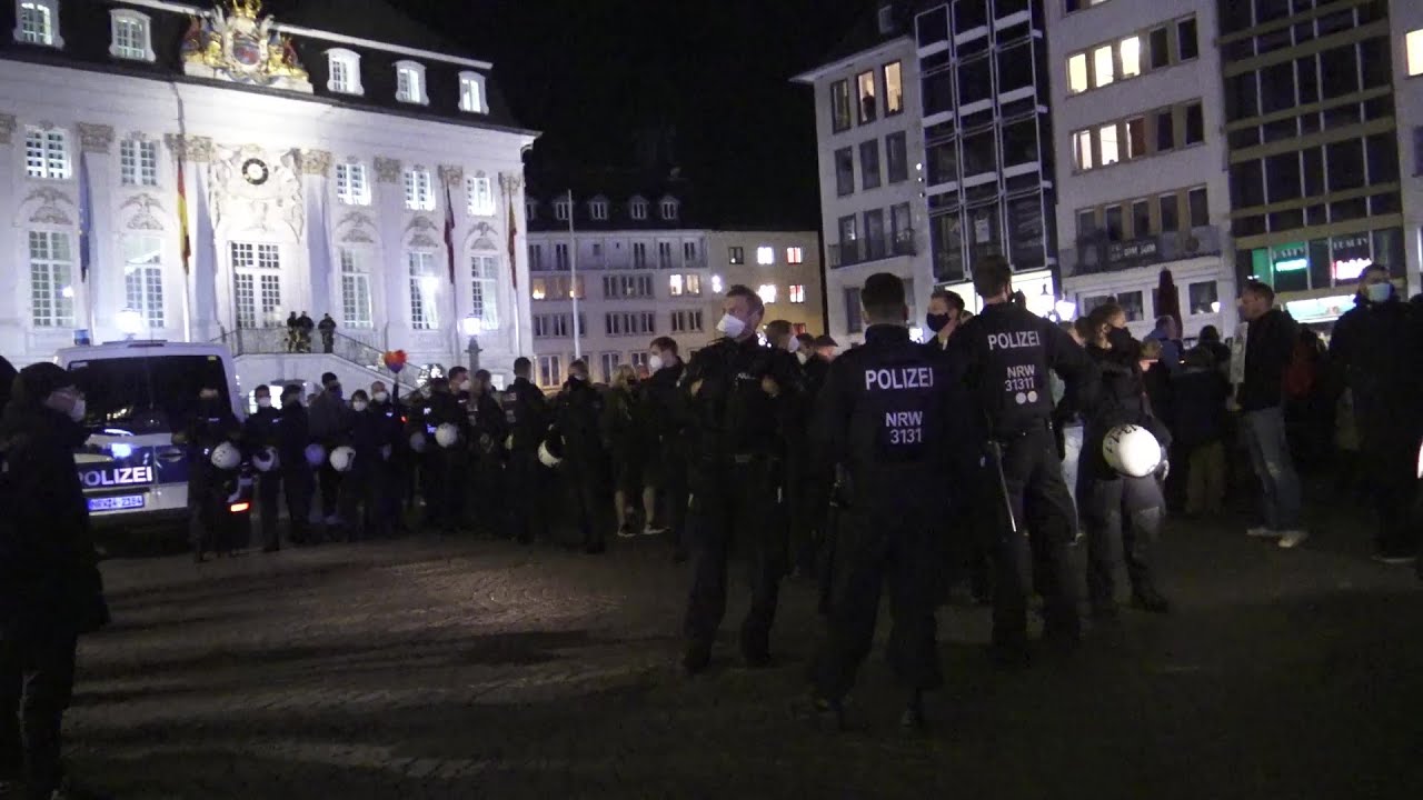 Illegale Corona-Demo - 2 verletzte Polizisten - 2 Ingewahrsamnahme in Bonner Innenstadt am 14.11.20
