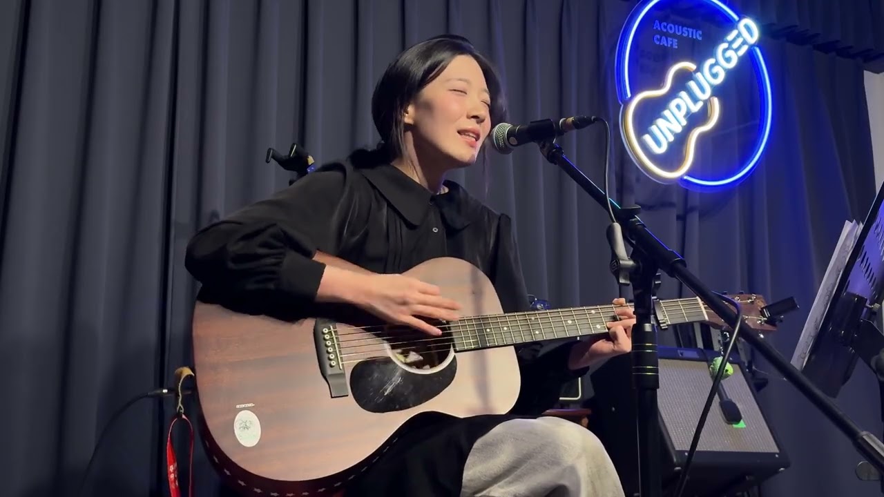 260225 김초록 - 틈 | 언플러그드 라운지