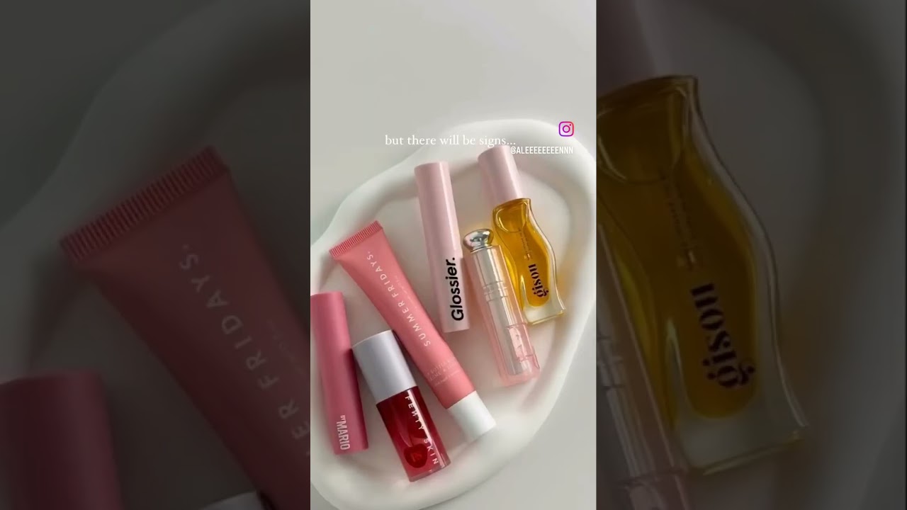 can u believe that THE STEVE HARRINGTON SUNG THIS? 