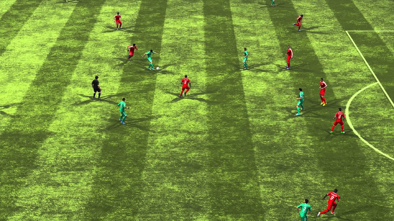 FIFA 13 Marchisio longshot