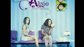 Watch Alizee Decollage video