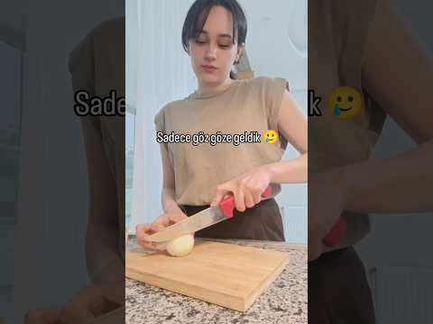 Neden böylesin neden 🥲 #keşfet #kitchen #mutfak #soğan #onion #edit