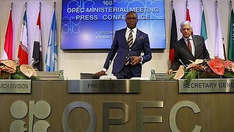 Energy markets fall as reports say OPEC to maintain output policy