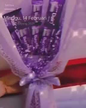 STORY WA SPESIAL VALENTINE