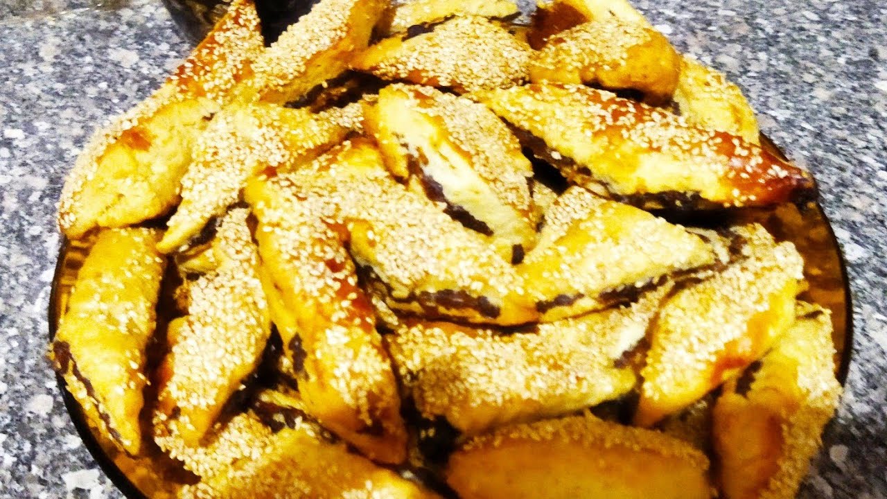 منين بالعجوة 👌😋 - YouTube