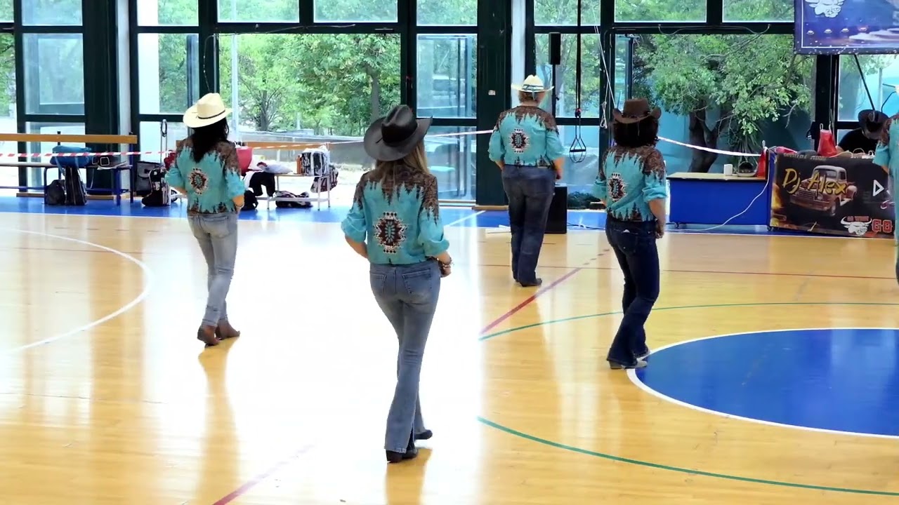 PRINCIPIANTI CASE ROSSE MAESTRO MASSIMILIANO  -  SHOW TIME 2025 SAGGIO GO WEST