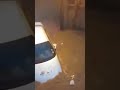 السيول تجرف السيارات ببلدية بئر خادم في الجزائر العاصمة