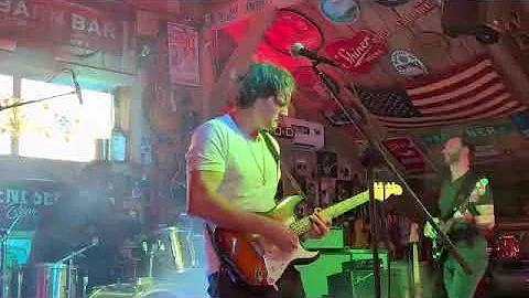 Gary Cain live - Catfish Blues