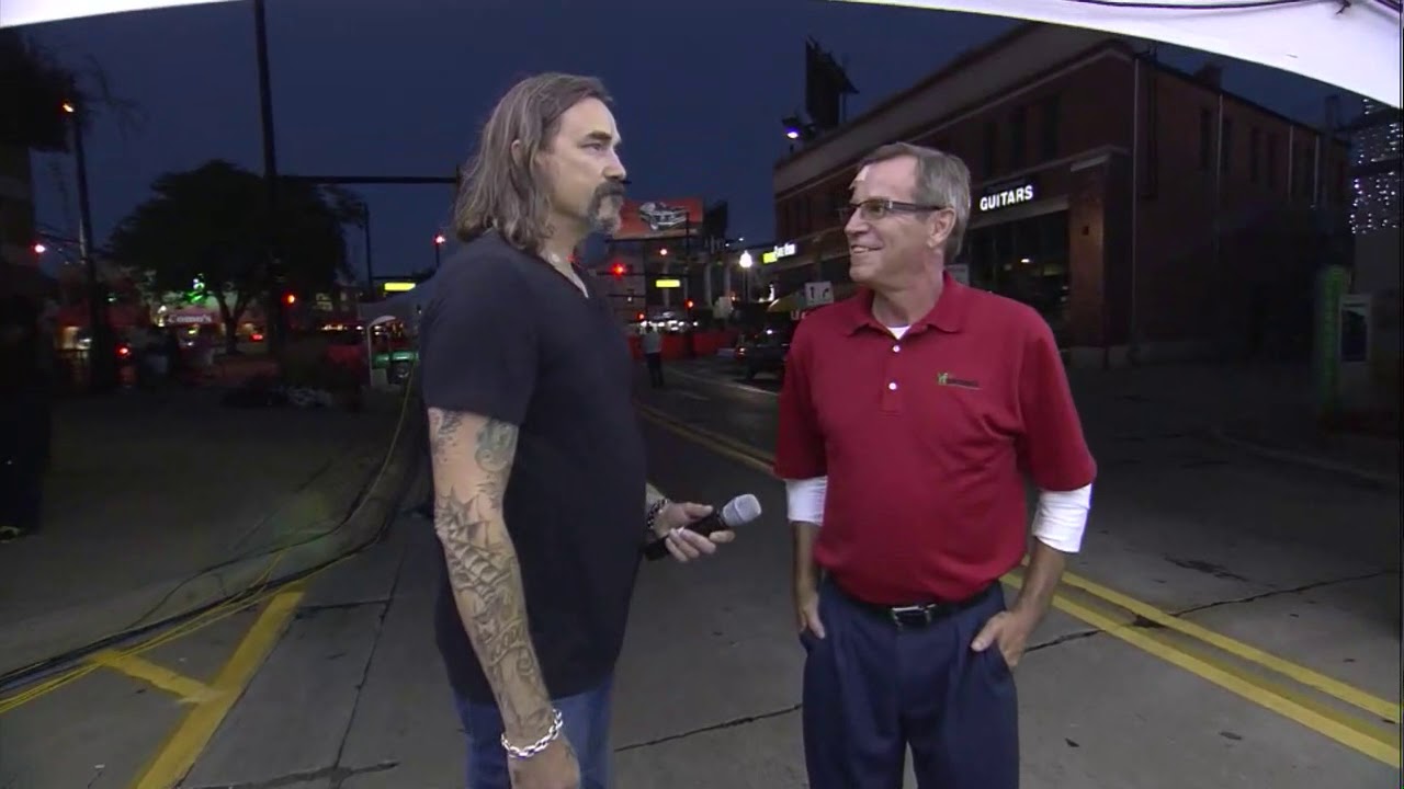 detroit public tv jobs Jay R's 1968 Chrysler 300 | Dream Cruise Road Show 2017