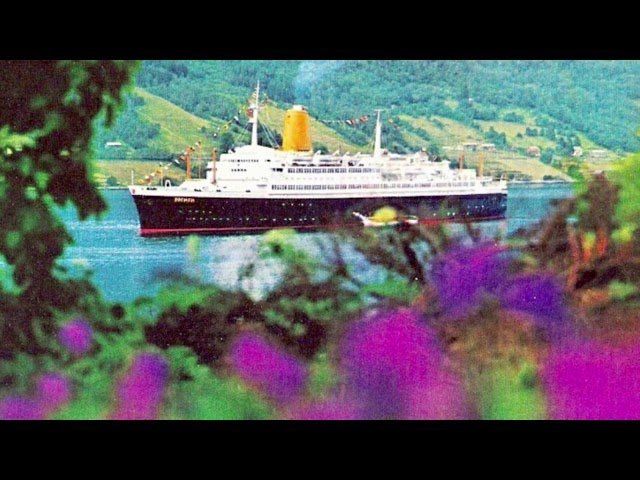 TS Bremen 1959 - YouTube