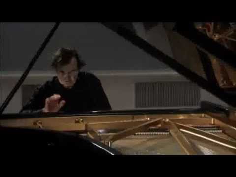 Legato - World of the Piano - Pierre-Laurent Aimard