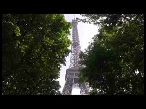 Vídeo: Torre Eiffel Fechada Pelo Segundo Dia Devido A Uma Greve