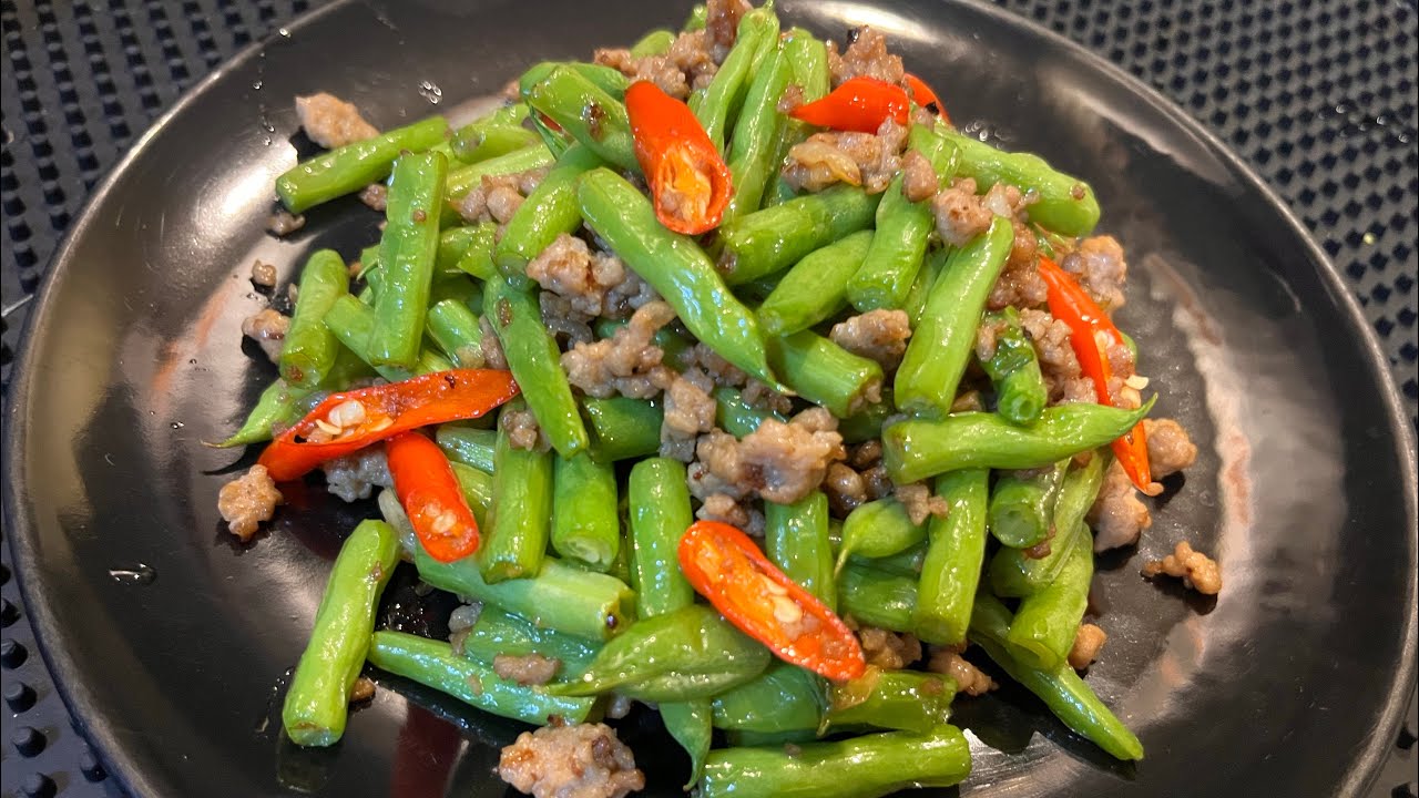 สวนครัวชวนทำ ถั่วแขกผัดหมูสับ เมนูมีประโยชน์ง่ายๆ พร้อมสอนวิธีผัดให้ผักสีสวยไม่คล้ำ