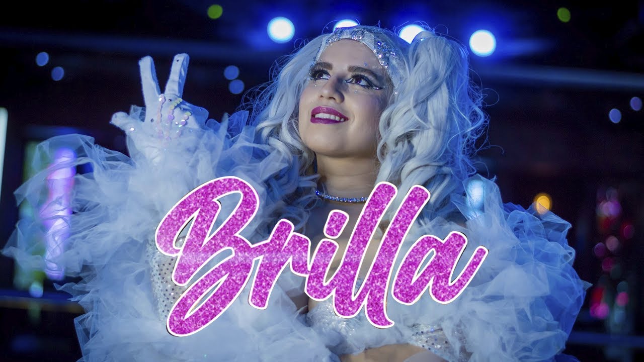 Guarda Brilla - Hey Selene (Video Oficial) su YouTube Guarda Brilla - Hey Selene (Video Oficial) su YouTube