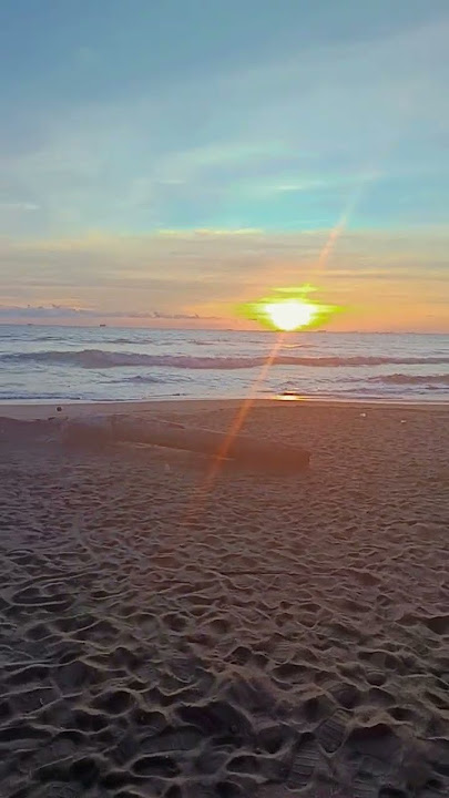 Di saat sore hari di tepi pantai #music #remix