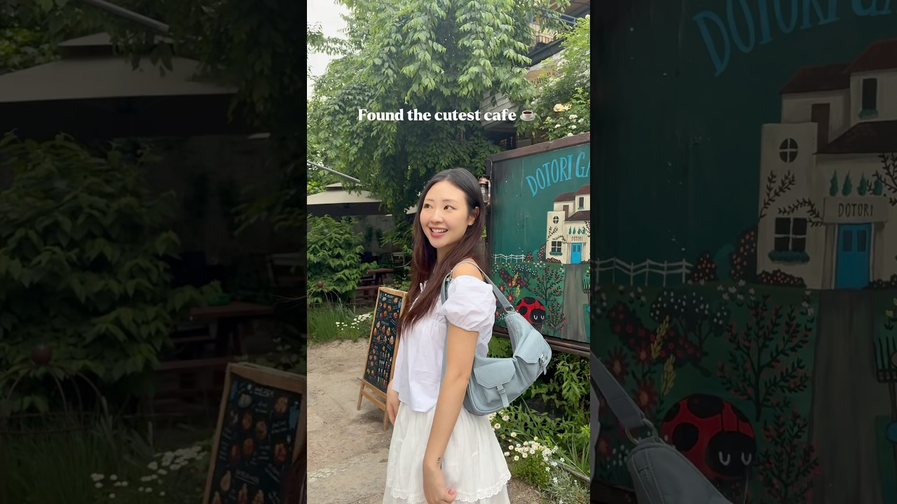 Un-gatekeeping this cute cafe in Seoul! My outfit is from @lettera.official 