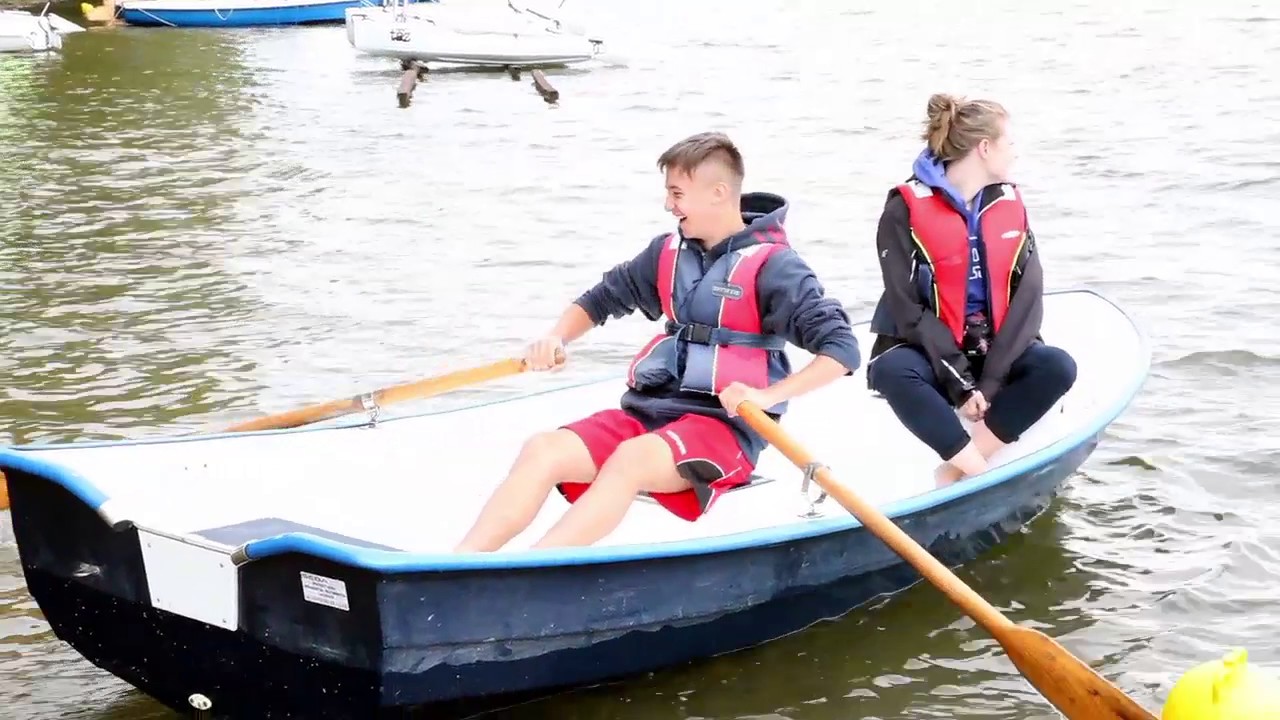 CHRIS Camp Junior, łodzie wiosłowe