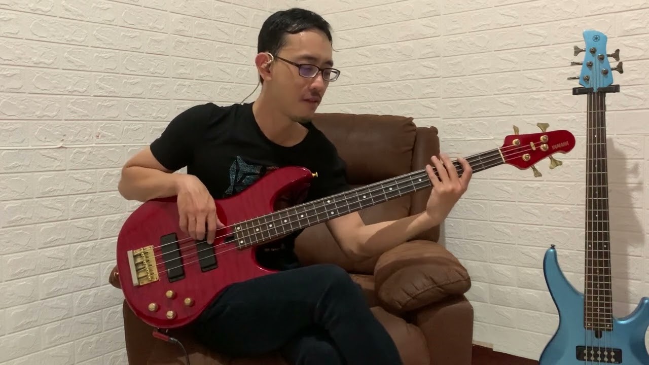 Yamaha BBG 4 A II (Mystery Jam) - YouTube