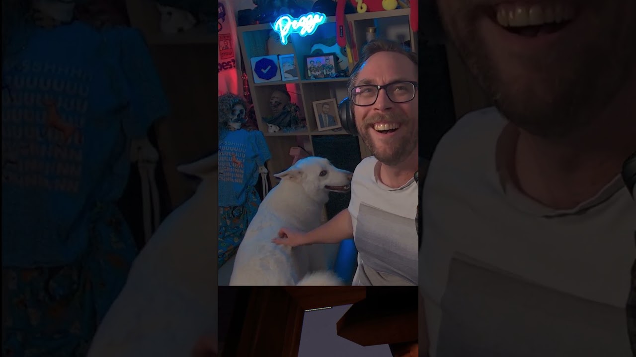 Скелет пугает мою собаку