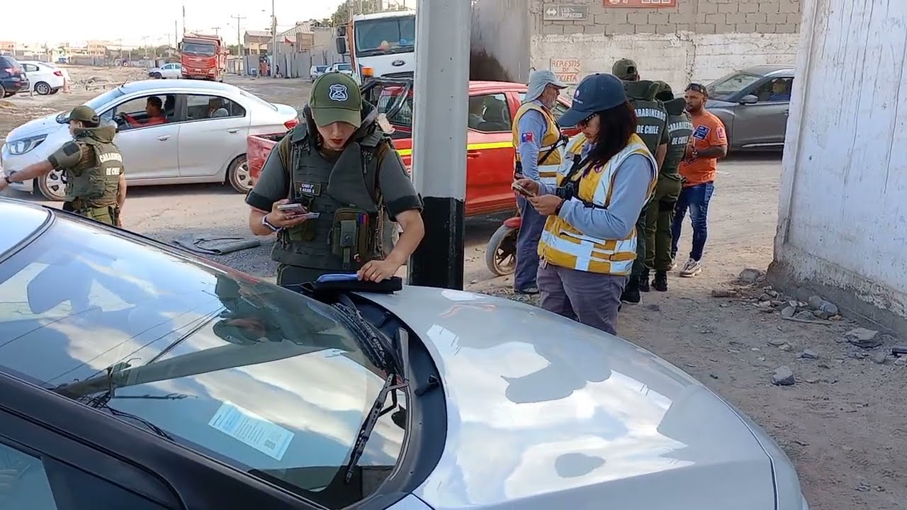 Operativo de fiscalización en La Chimba deja 20 conductores multados