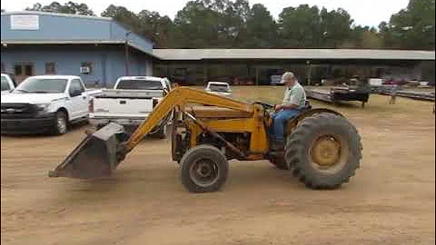 MASSEY FERGUSON 2135 For Sale