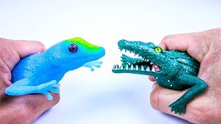 Cutting Open Toy Alligator Squishy Toy Lizards And Spiders Opened Whats Inside?