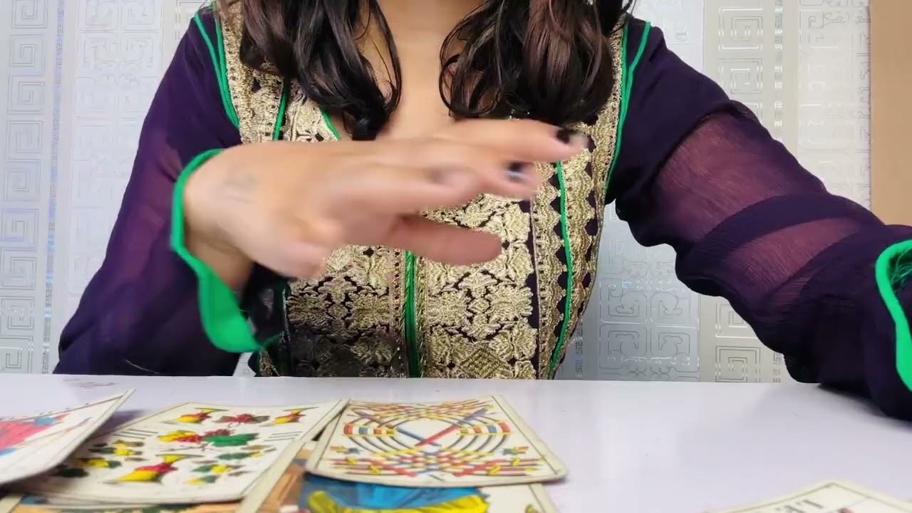 CAPRICORN - LOVE TAROT READING 